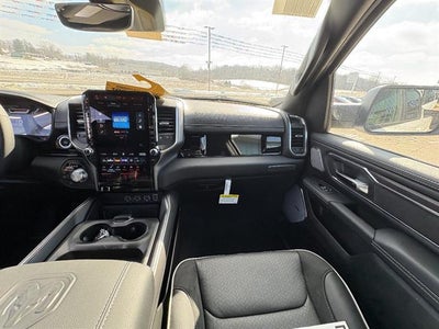 2026 RAM 1500 Laramie Crew Cab 4x4 5'7" Box