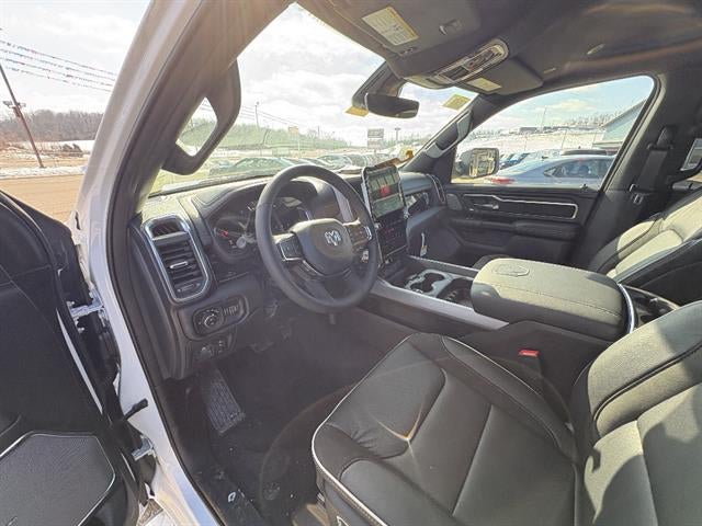 2026 RAM 1500 Laramie Crew Cab 4x4 5'7" Box
