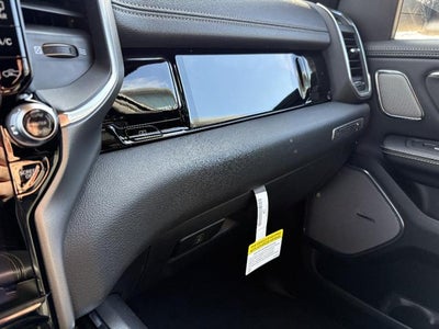 2026 RAM 1500 Laramie Crew Cab 4x4 5'7" Box