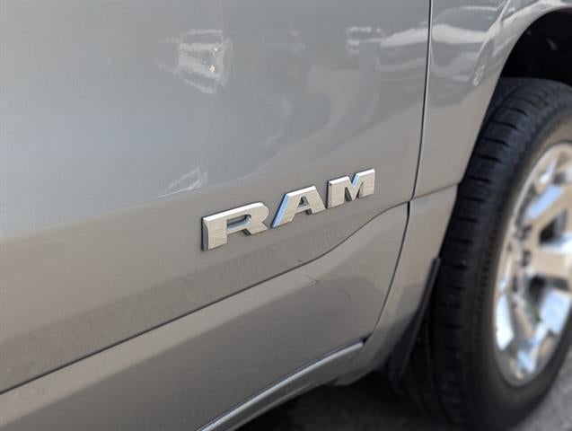 2022 RAM 1500 Big Horn 4x4 Crew Cab 6'4" Box