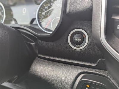 2022 RAM 1500 Big Horn 4x4 Crew Cab 6'4" Box