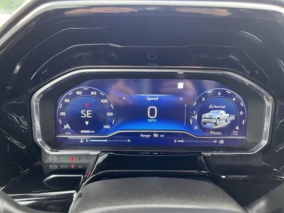 2022 Chevrolet Silverado 1500 Crew Cab Short Box 4-Wheel Drive LT 2FL