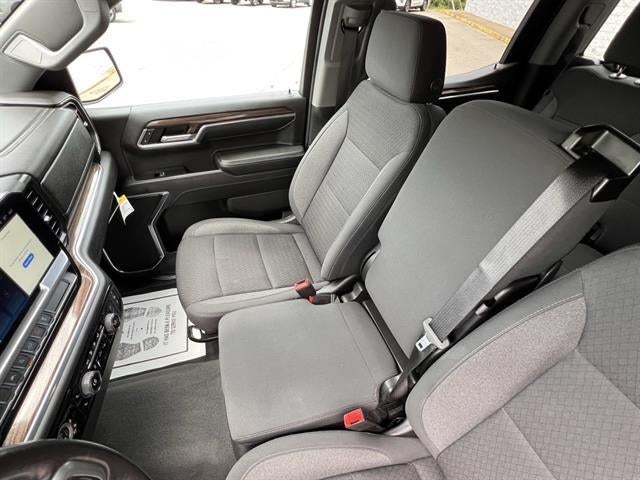 2022 Chevrolet Silverado 1500 Crew Cab Short Box 4-Wheel Drive LT 2FL