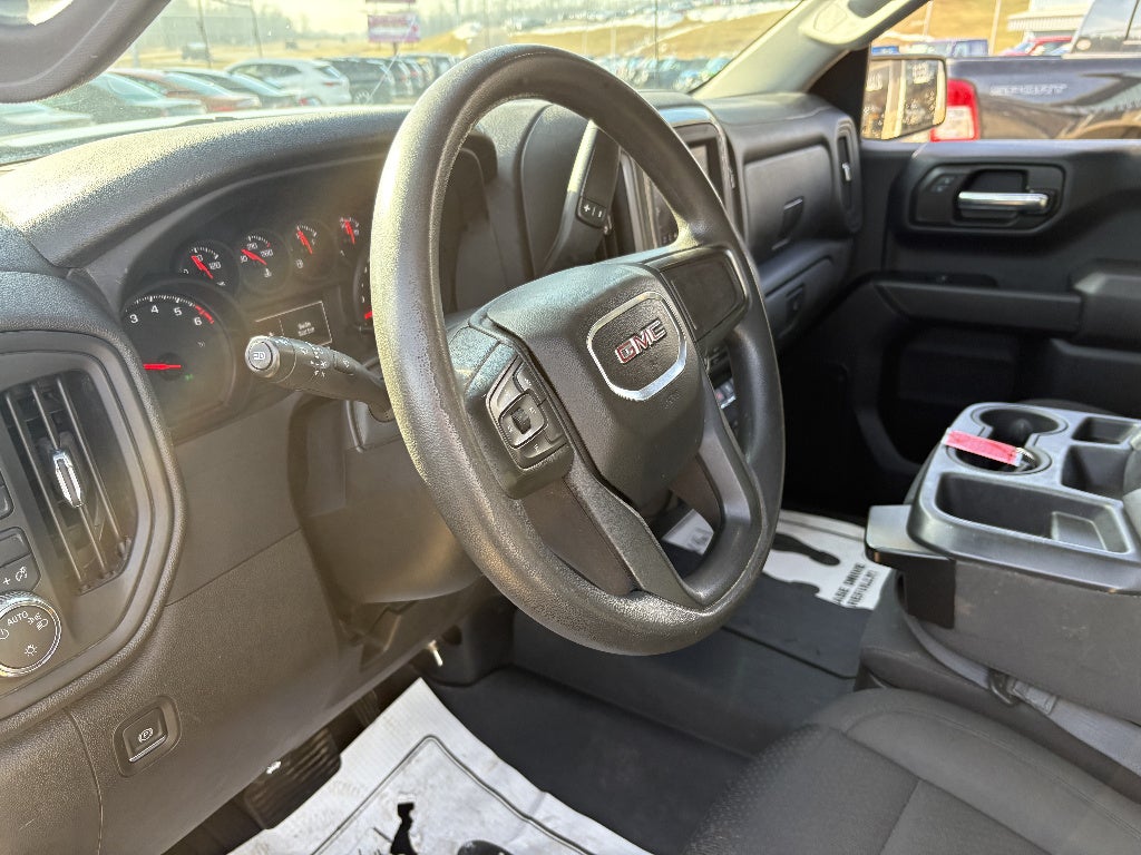 2023 GMC Sierra 1500 4x4 Pro 4dr Crew Cab 5.8 ft. SB