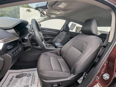 2023 Nissan Altima 2.5 SV Sedan