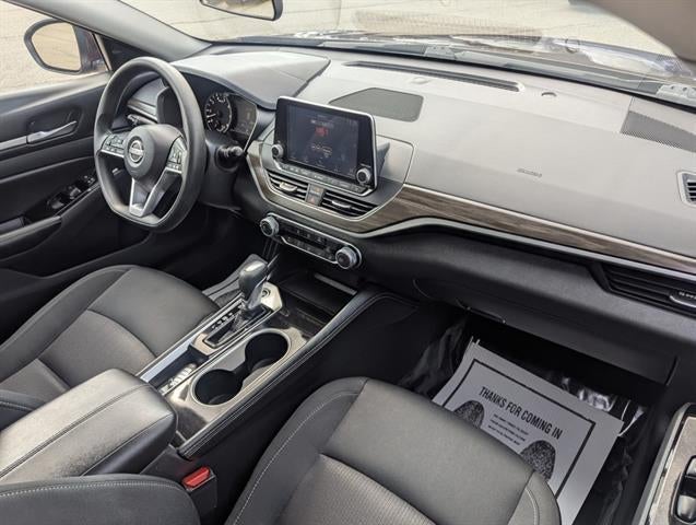 2023 Nissan Altima 2.5 SV Sedan