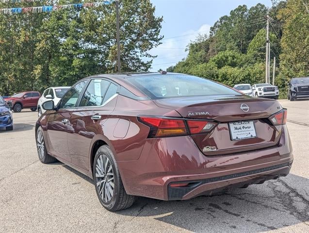 2023 Nissan Altima 2.5 SV Sedan