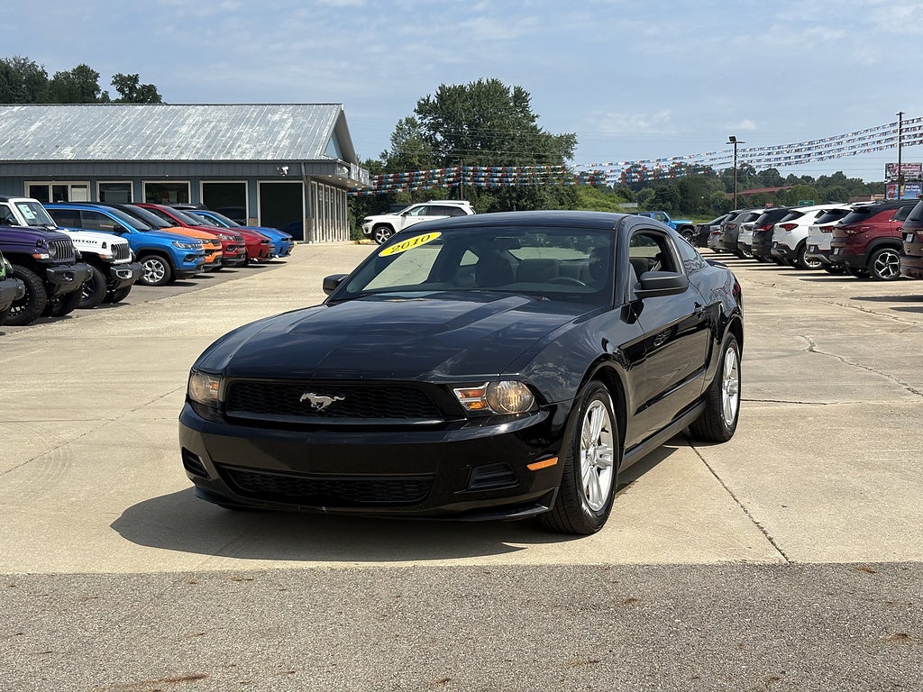 2010 Ford Mustang V6