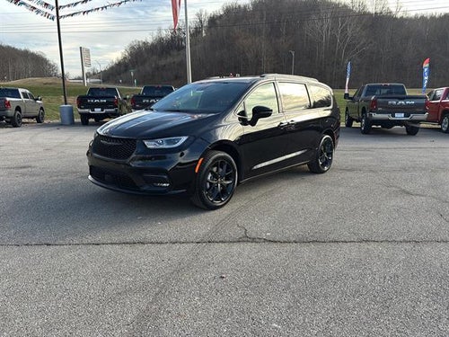 2026 Chrysler Pacifica Select AWD