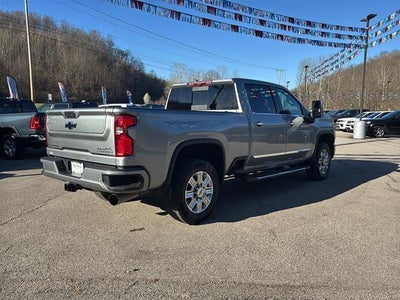 2024 Chevrolet Silverado 2500 HD Crew Cab Standard Box 4-Wheel Drive High Country