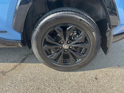 2025 Toyota RAV4 Hybrid XSE AWD (Natl)