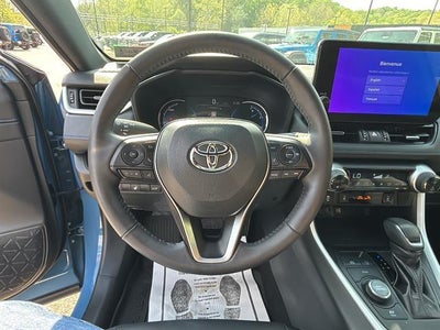 2025 Toyota RAV4 Hybrid XSE AWD (Natl)
