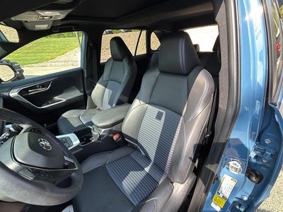 2025 Toyota RAV4 Hybrid XSE AWD (Natl)