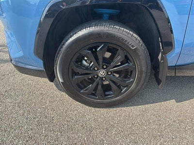 2025 Toyota RAV4 Hybrid XSE AWD (Natl)