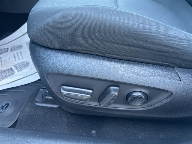 2021 Toyota RAV4 XLE AWD (Natl)