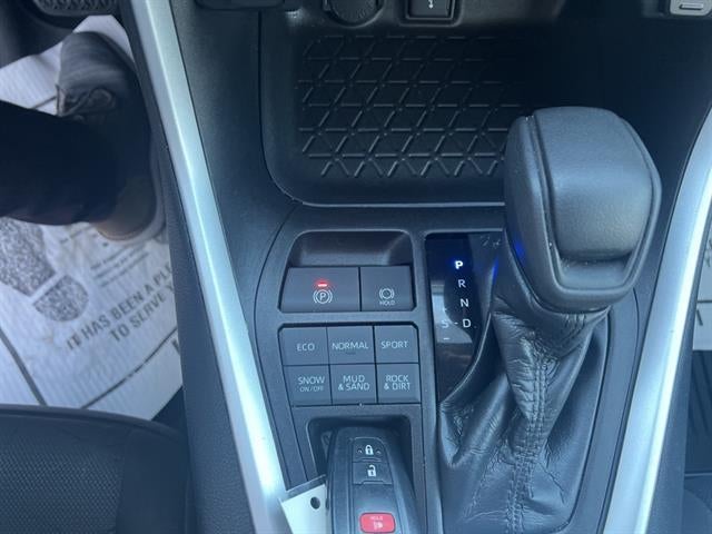 2021 Toyota RAV4 XLE AWD (Natl)