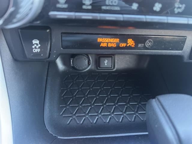 2021 Toyota RAV4 XLE AWD (Natl)