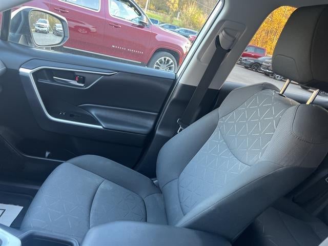 2021 Toyota RAV4 XLE AWD (Natl)