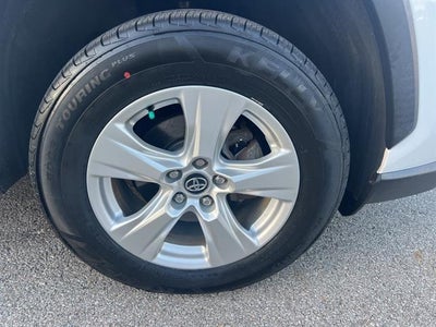 2021 Toyota RAV4 XLE AWD (Natl)