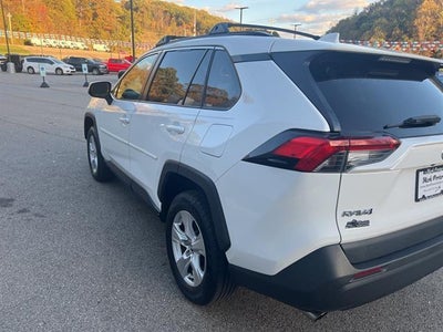 2021 Toyota RAV4 XLE AWD (Natl)