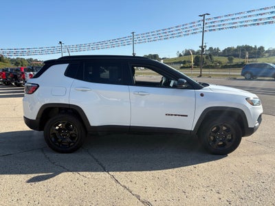 2023 Jeep Compass Trailhawk