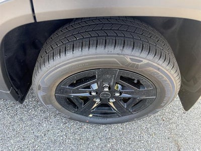 2026 Jeep Cherokee Laredo 4x4