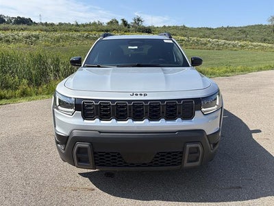 2026 Jeep Cherokee Laredo 4x4