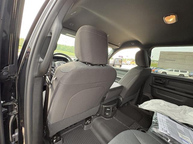 2026 RAM 2500 Tradesman Crew Cab 4x4 6'4" Box