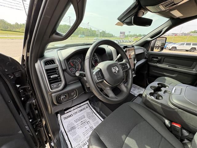 2026 RAM 2500 Tradesman Crew Cab 4x4 6'4" Box