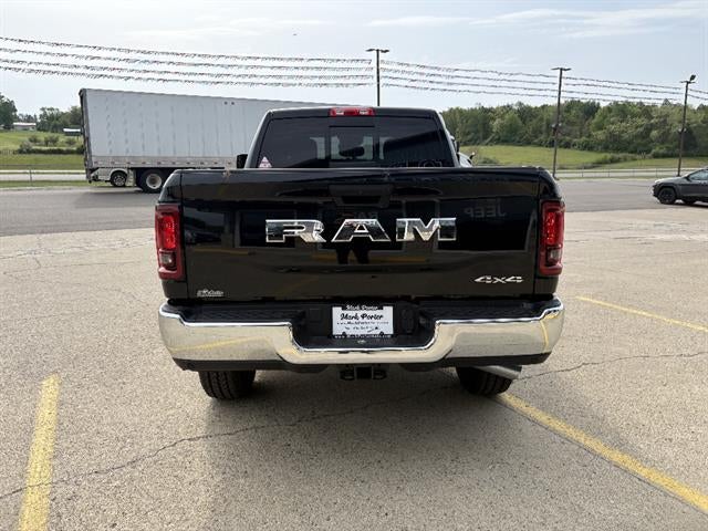2026 RAM 2500 Tradesman Crew Cab 4x4 6'4" Box