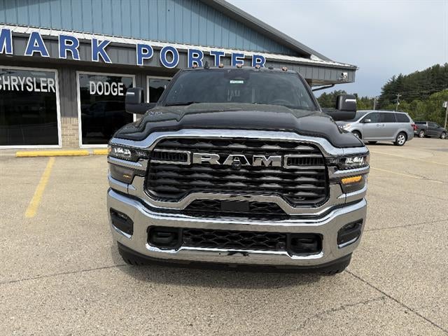 2026 RAM 2500 Tradesman Crew Cab 4x4 6'4" Box