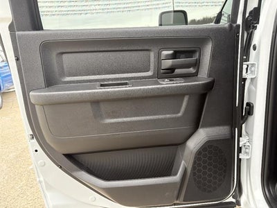 2026 RAM 2500 Black Express Crew Cab 4x4 6'4" Box