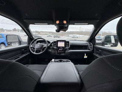 2026 RAM 2500 Black Express Crew Cab 4x4 6'4" Box