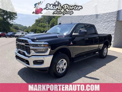 2025 RAM 2500 Tradesman 4x4 Crew Cab 6'4" Box