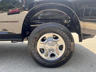 2025 RAM 2500 Tradesman 4x4 Crew Cab 6'4" Box