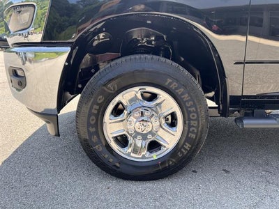 2025 RAM 2500 Tradesman 4x4 Crew Cab 6'4" Box