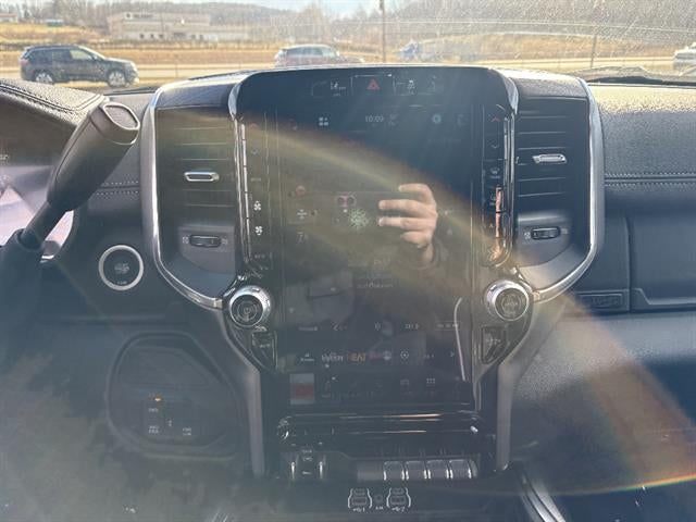 2026 RAM 2500 Laramie Crew Cab 4x4 6'4" Box
