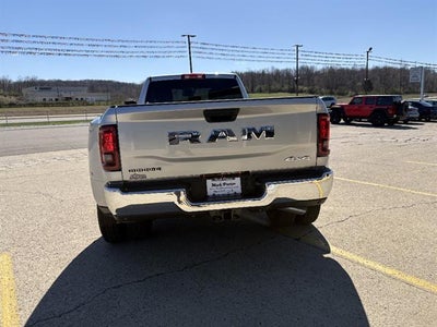 2026 RAM 3500 Big Horn Crew Cab 4x4 8' Box