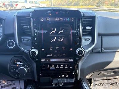 2026 RAM 1500 Big Horn Crew Cab 4x4 5'7" Box