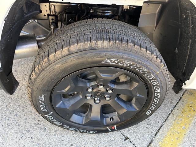 2026 RAM 1500 Express Crew Cab 4x4 5'7" Box