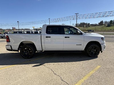 2026 RAM 1500 Express Crew Cab 4x4 5'7" Box