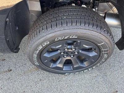 2026 RAM 1500 Express Crew Cab 4x4 5'7" Box