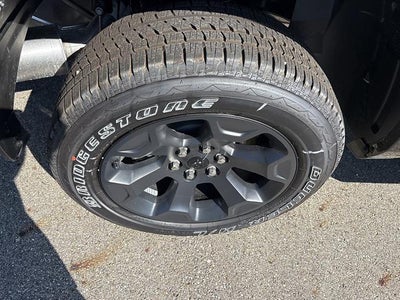 2026 RAM 1500 Express Crew Cab 4x4 5'7" Box