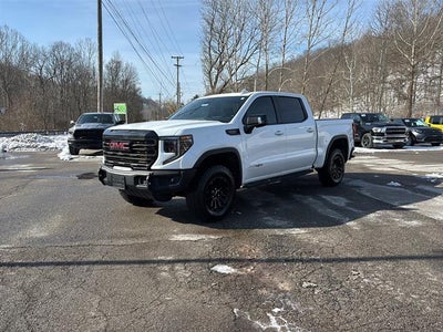 2023 GMC Sierra 1500 Crew Cab Short Box 4-Wheel Drive AT4X