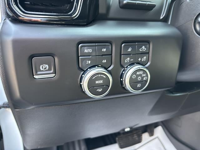 2023 GMC Sierra 1500 Crew Cab Short Box 4-Wheel Drive AT4X