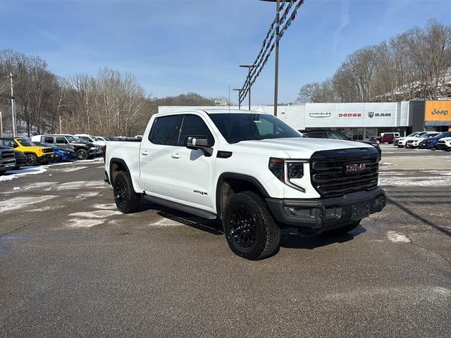 2023 GMC Sierra 1500 Crew Cab Short Box 4-Wheel Drive AT4X