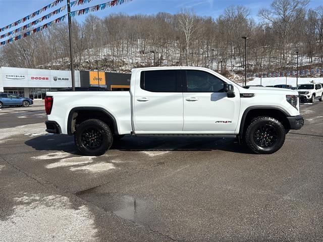2023 GMC Sierra 1500 Crew Cab Short Box 4-Wheel Drive AT4X