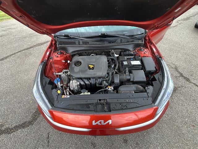 2023 Kia Forte LXS IVT