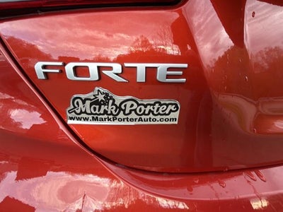 2023 Kia Forte LXS IVT