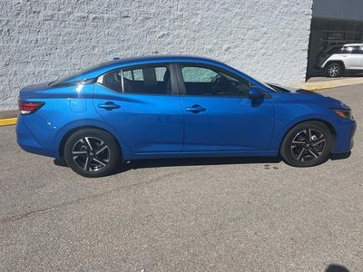 2024 Nissan Sentra SV CVT